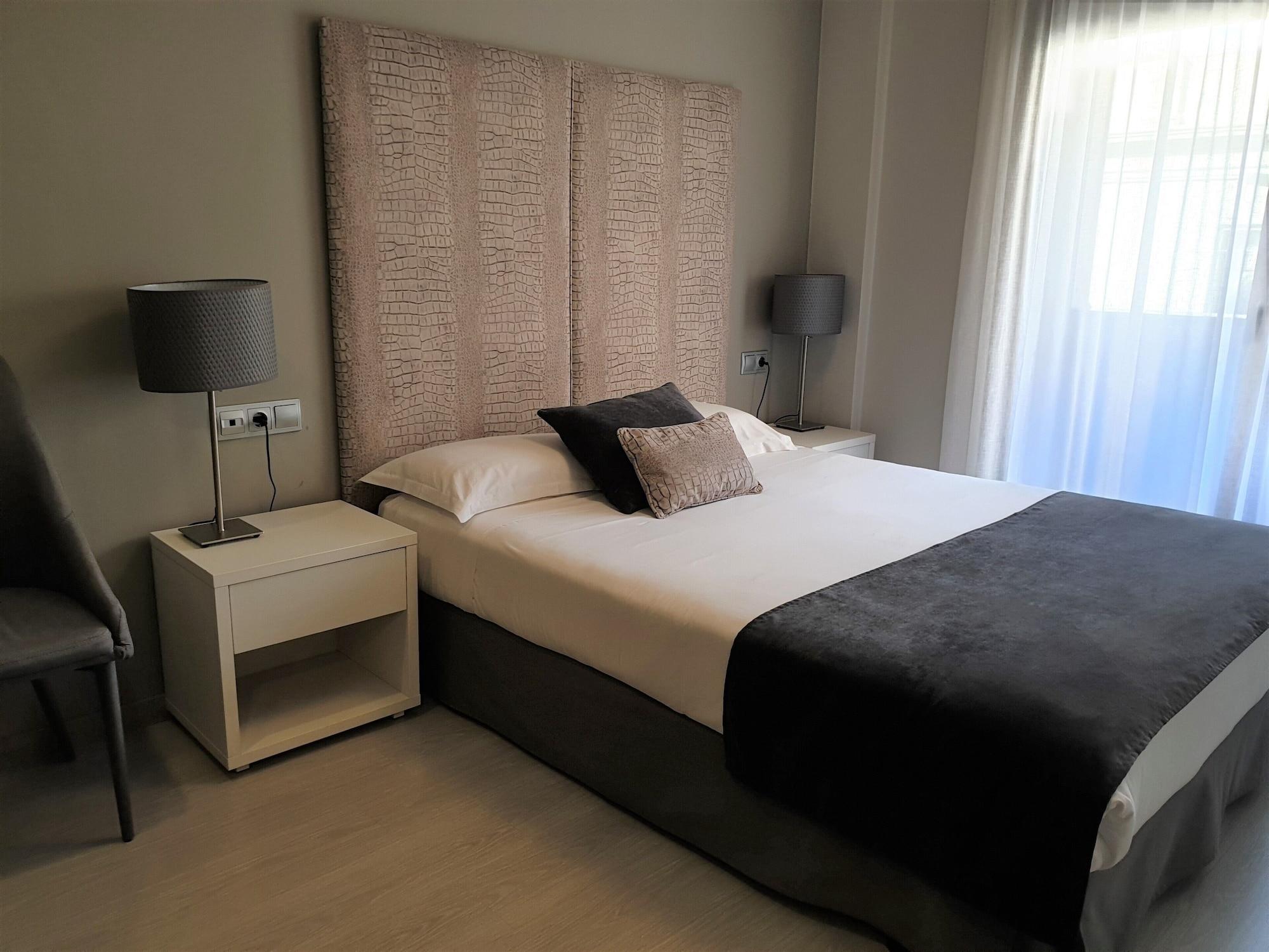 Apartamentos Real Lleida Kültér fotó