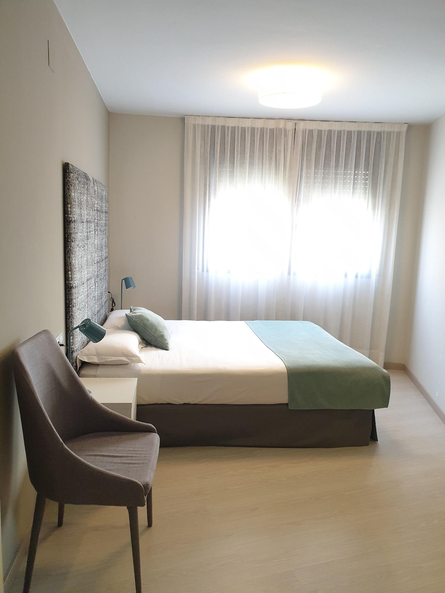Apartamentos Real Lleida Kültér fotó