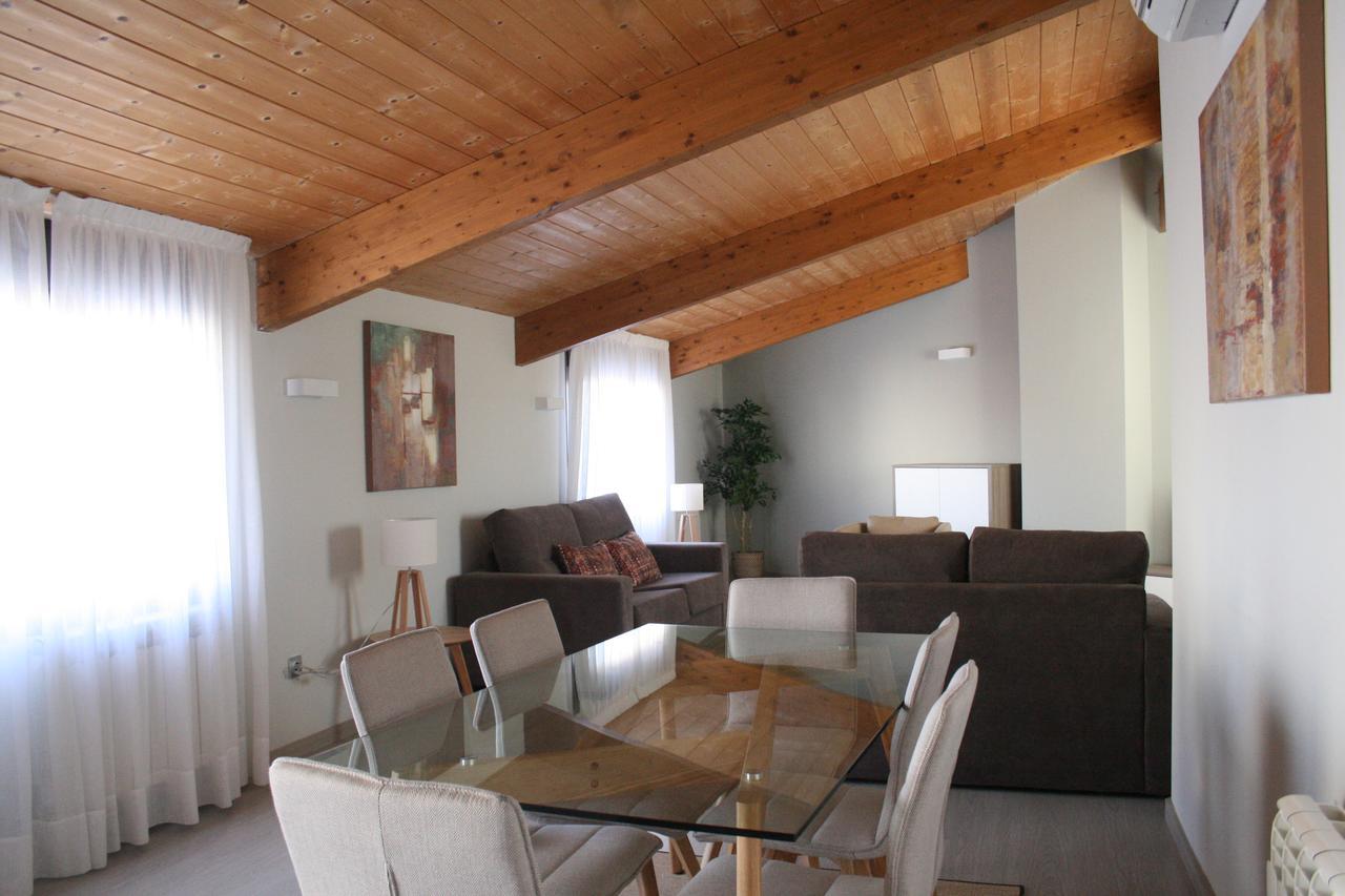 Apartamentos Real Lleida Kültér fotó