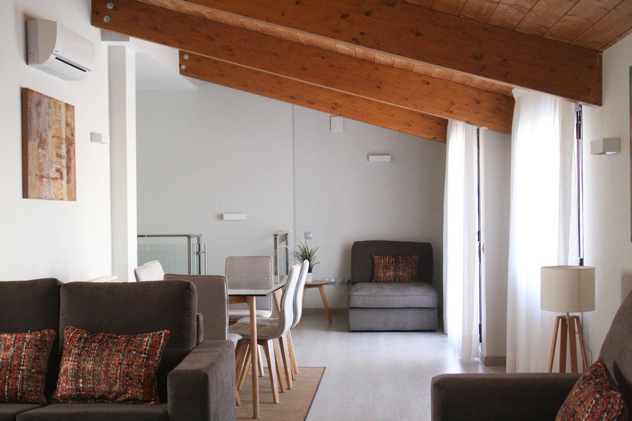 Apartamentos Real Lleida Kültér fotó
