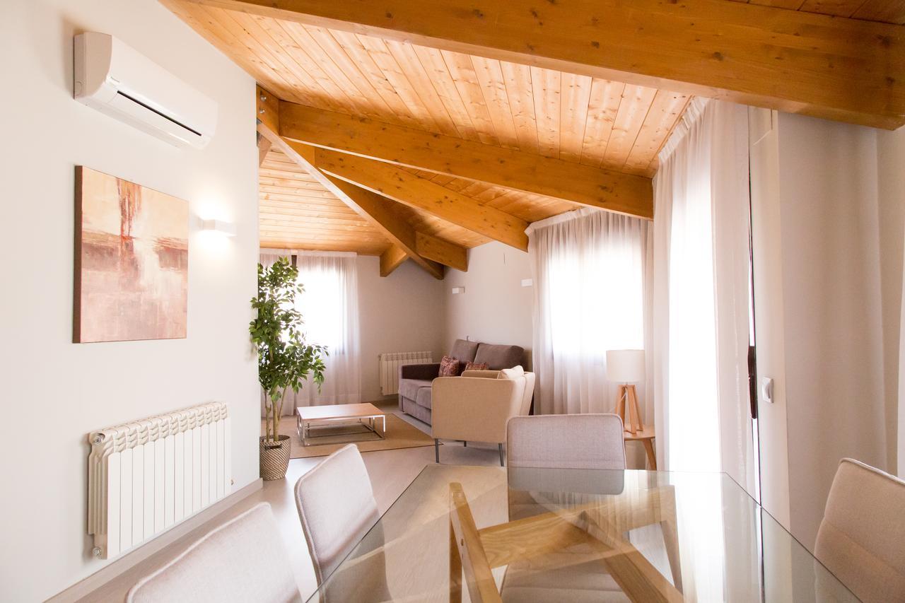Apartamentos Real Lleida Kültér fotó