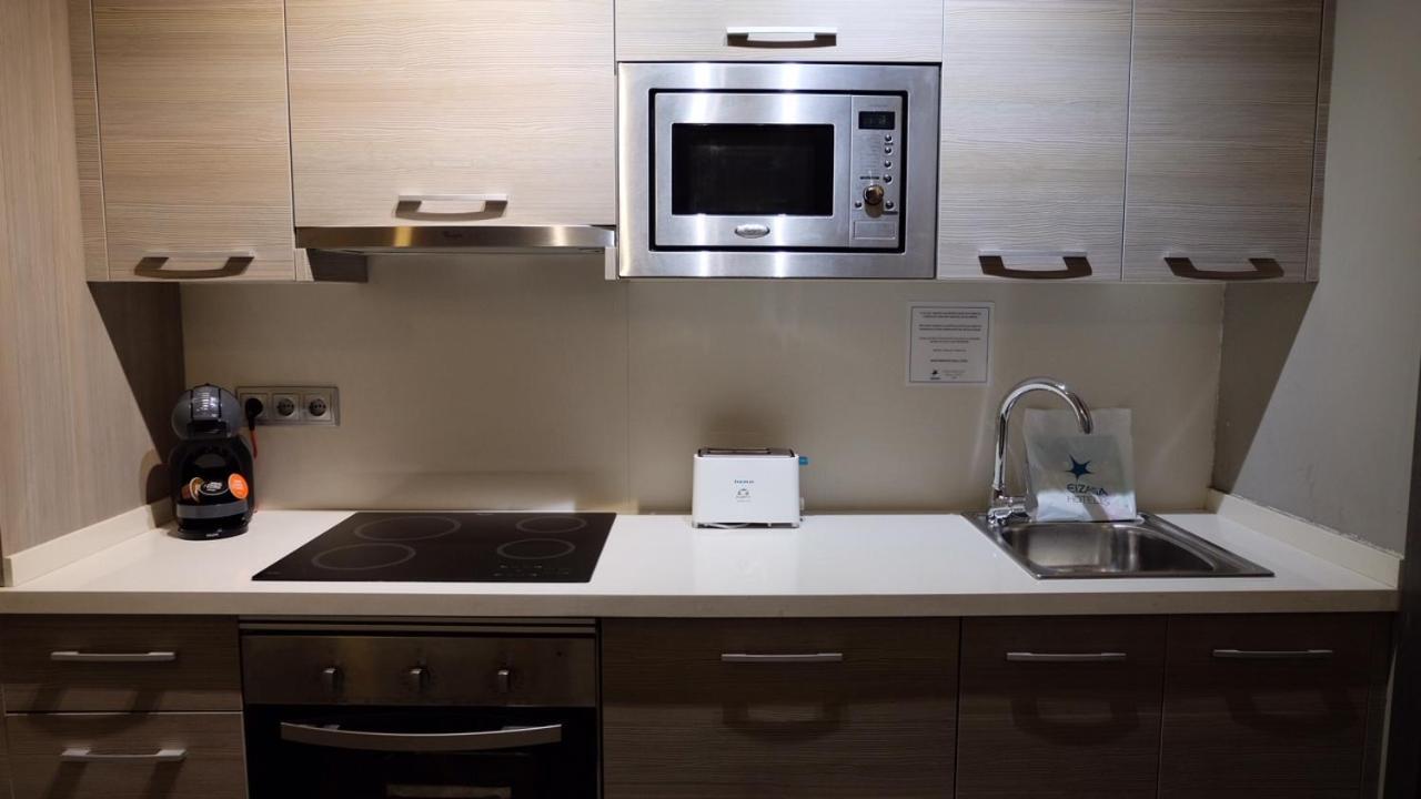 Apartamentos Real Lleida Kültér fotó